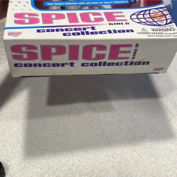 Posh Spice - Picture 10 of 10